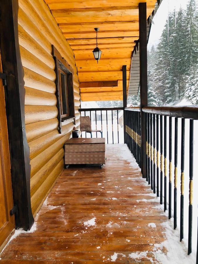 Ferienwohnung У Віти Номер3 Synevyrsʼka Polyana Exterior foto